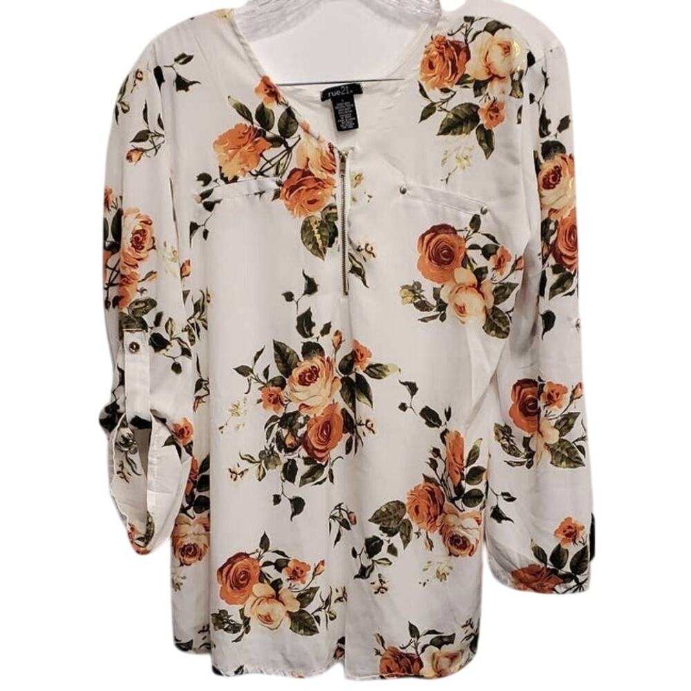 Rue 21 Long Sleeve White Blouse With Floral Pattern Gold Accents Size Large